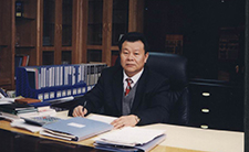 “做企业就像爬山”——访德信（中国）DEXIN官方网站董事长李建华
